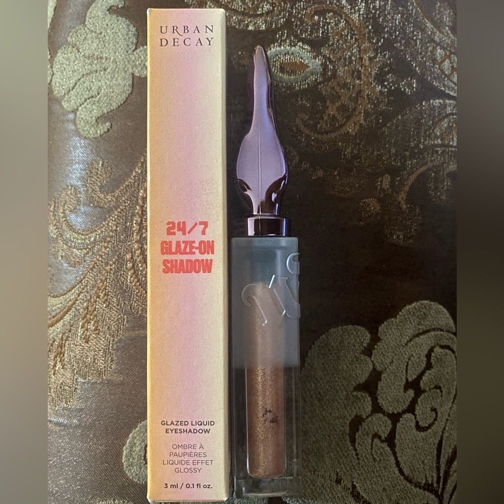 Urban Decay 24/7 Glaze-On Shimmer Liquid Eyeshadow, Sugar Twist